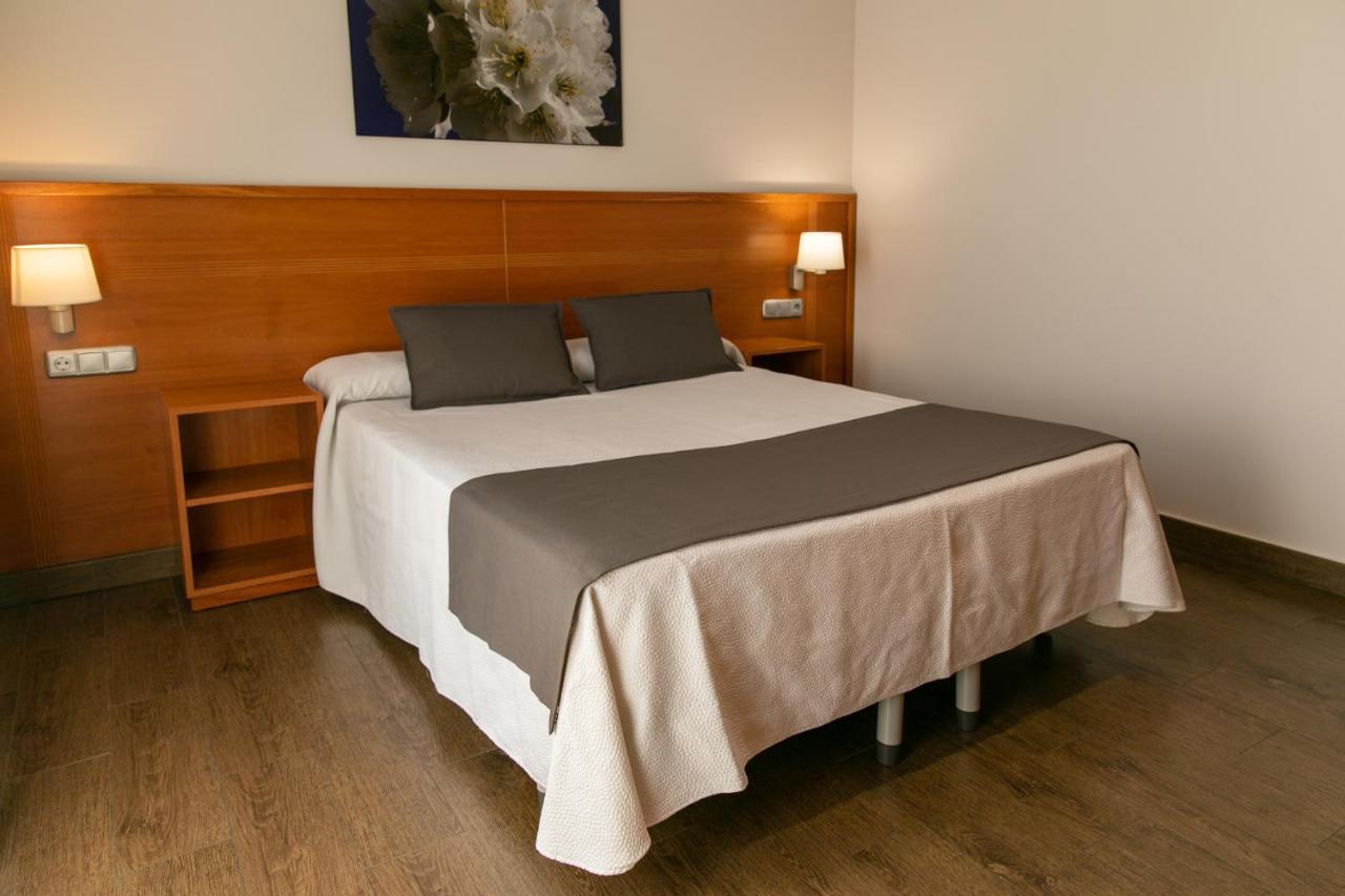 Aparthotel Cal Marçal Puig-reig Extérieur photo