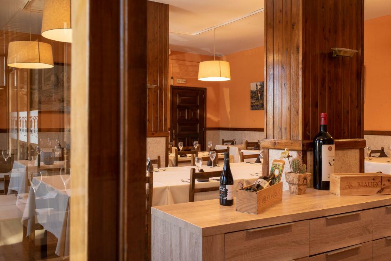 Aparthotel Cal Marçal Puig-reig Extérieur photo